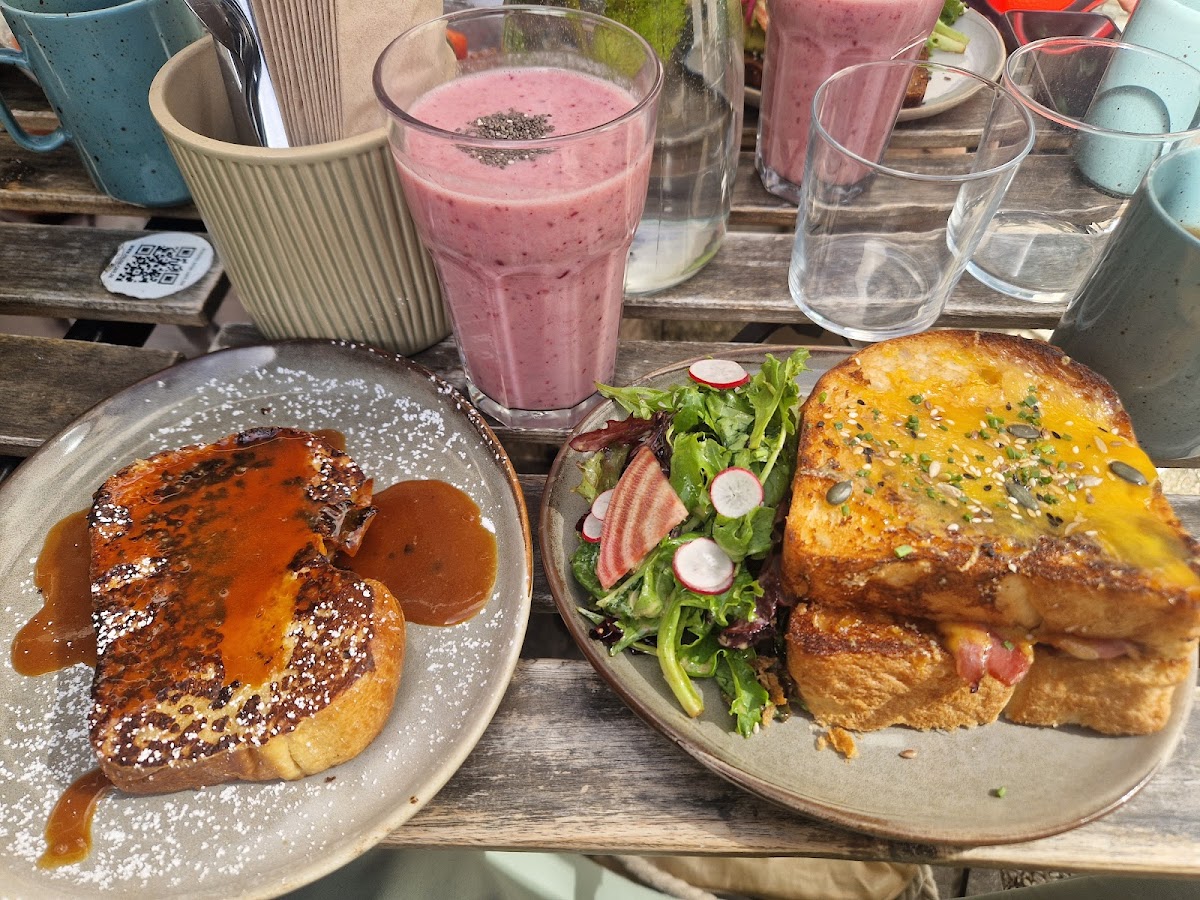 Palem Café - Photo 3