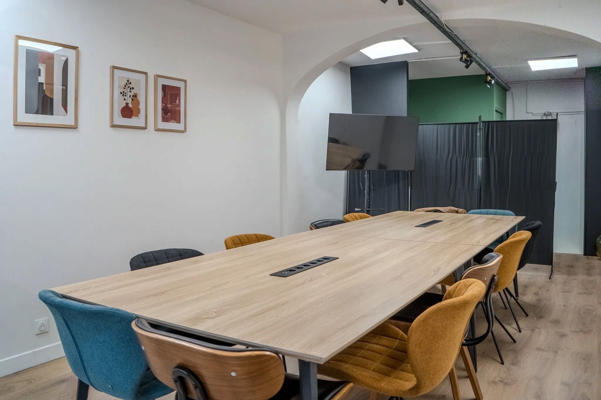 QWarter 38 Montmorency - Photo 3