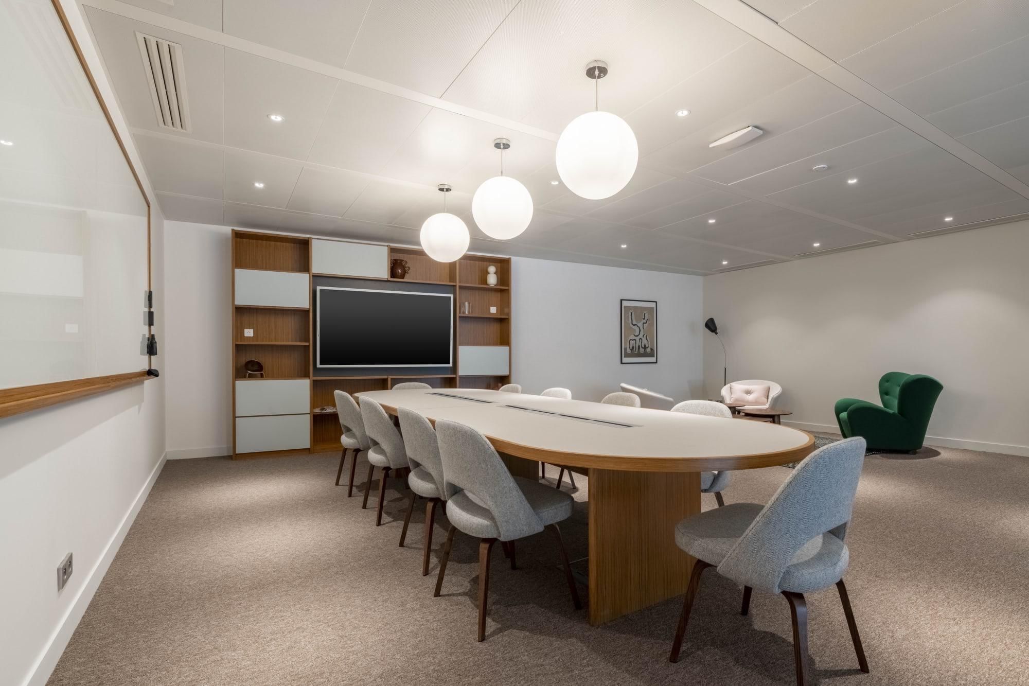 Regus 185 CDG - Photo 2