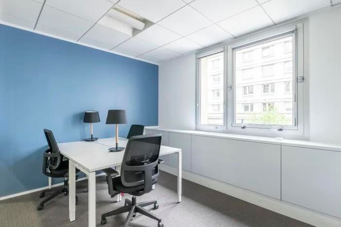 Regus Avenue Charles de Gaulle - Photo 2
