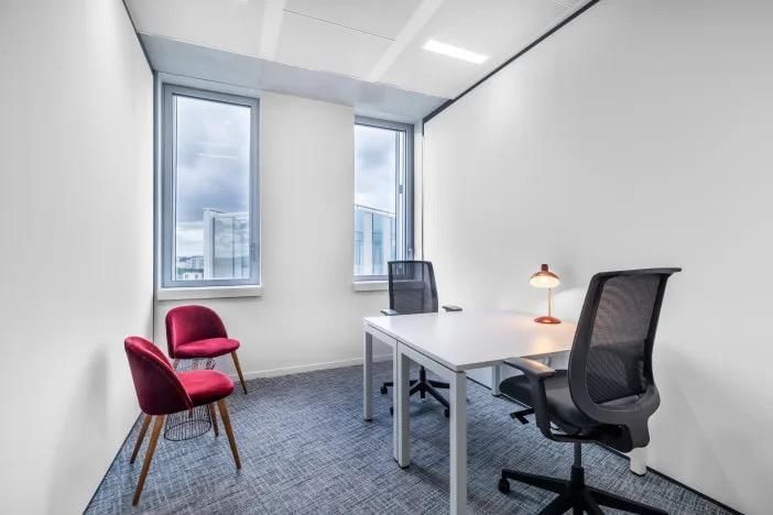 Regus Carré de Soie - Photo 2