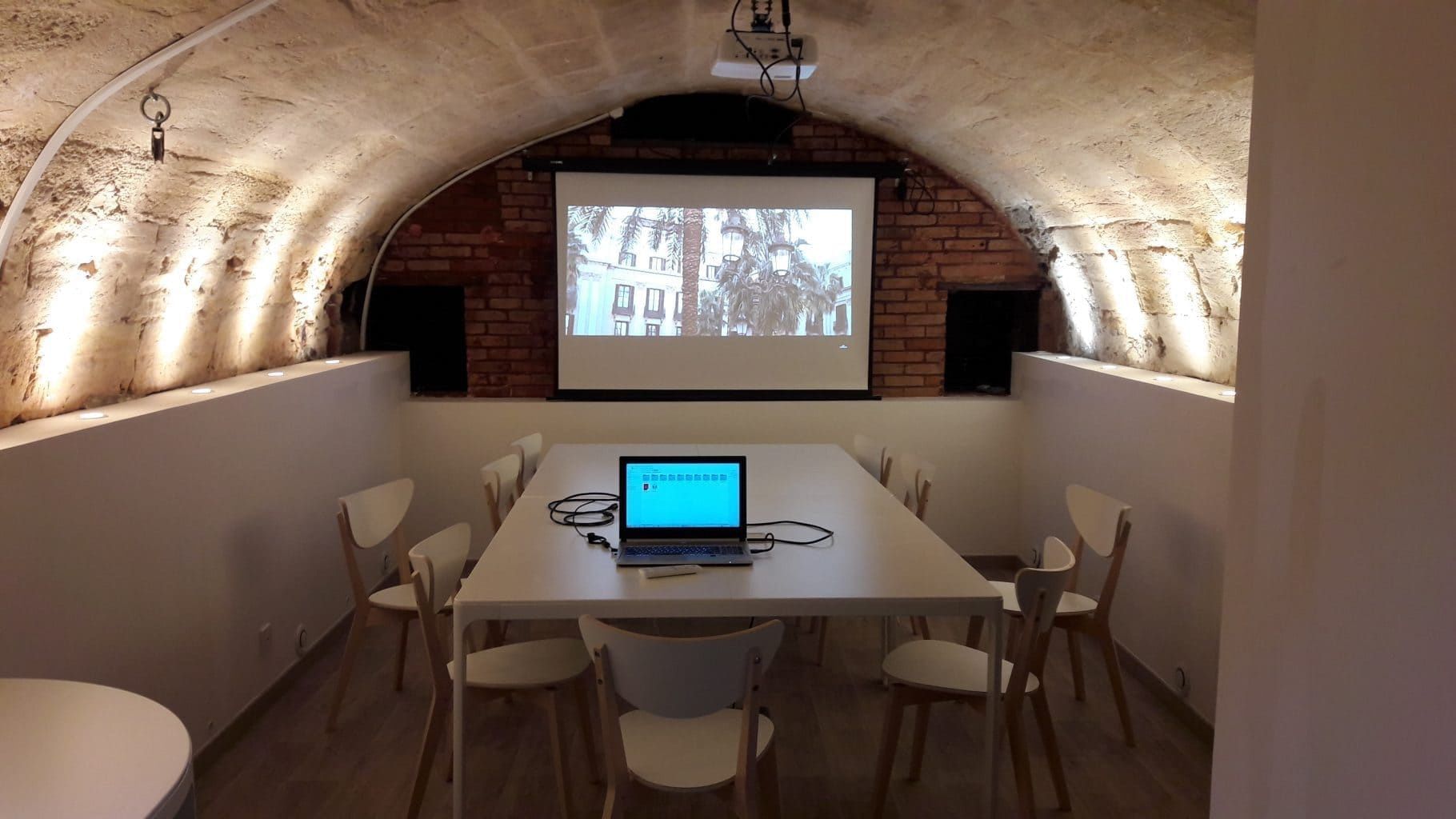 SolidPlaces - Photo 3