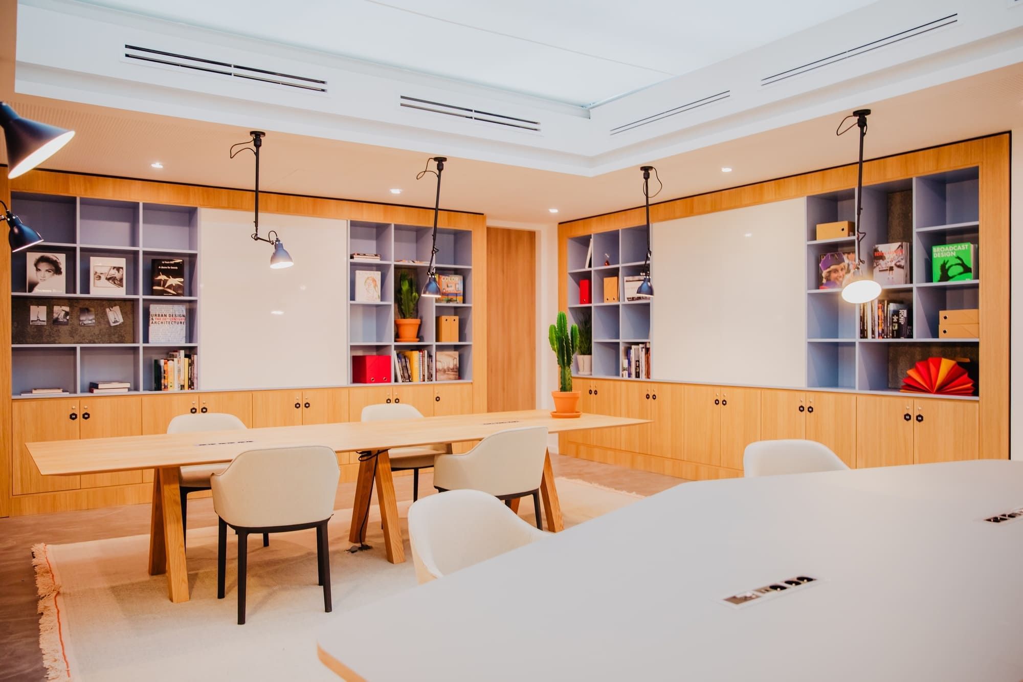 Spaces Saint Lazare - Photo 2