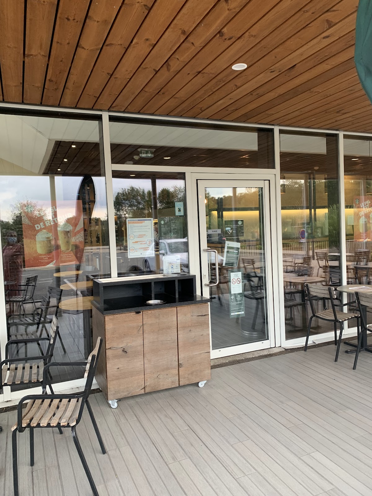 Starbucks Aire de Brou-Frazé