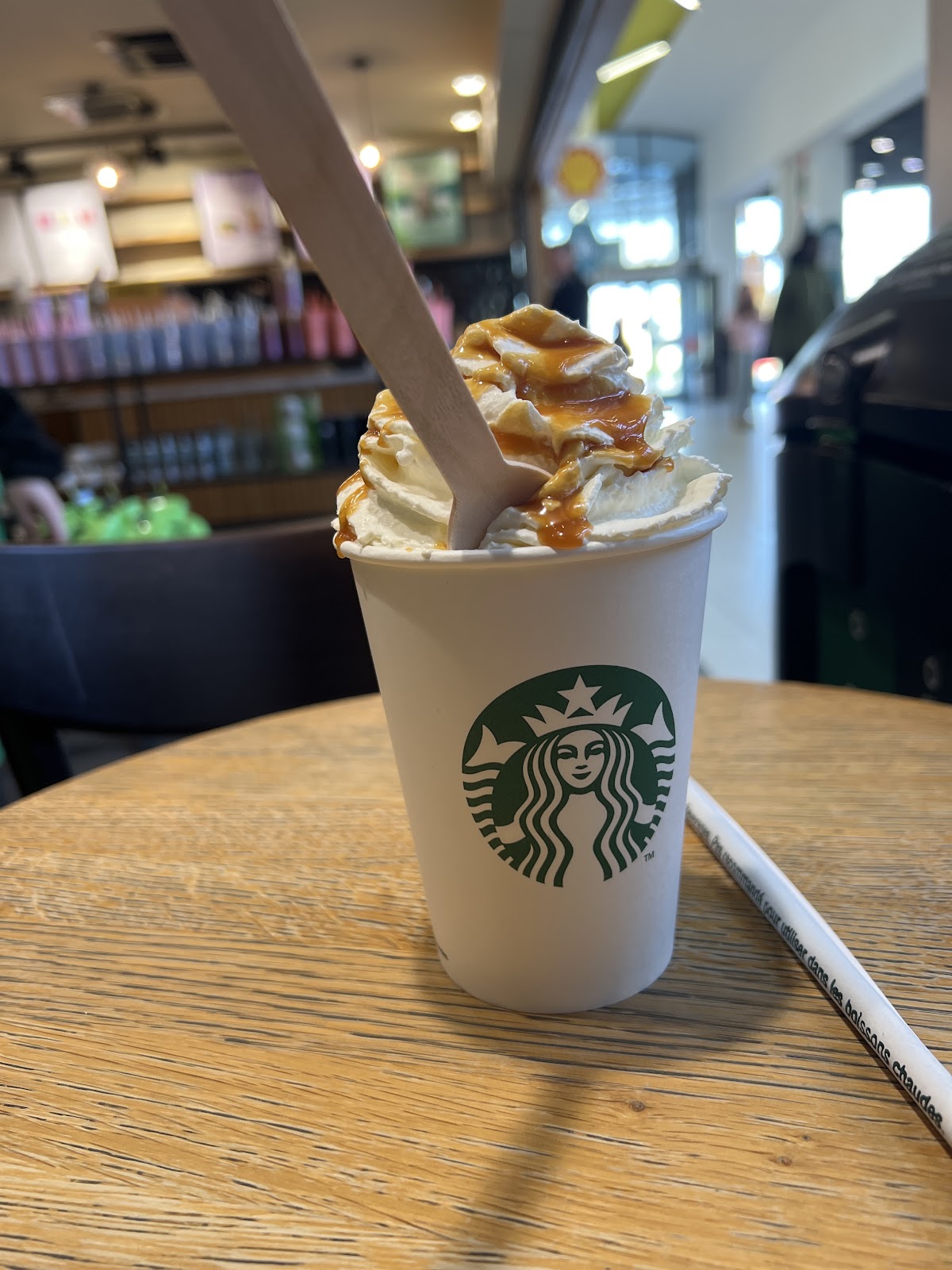 Starbucks Aire de Chartres Gasville - Photo 2