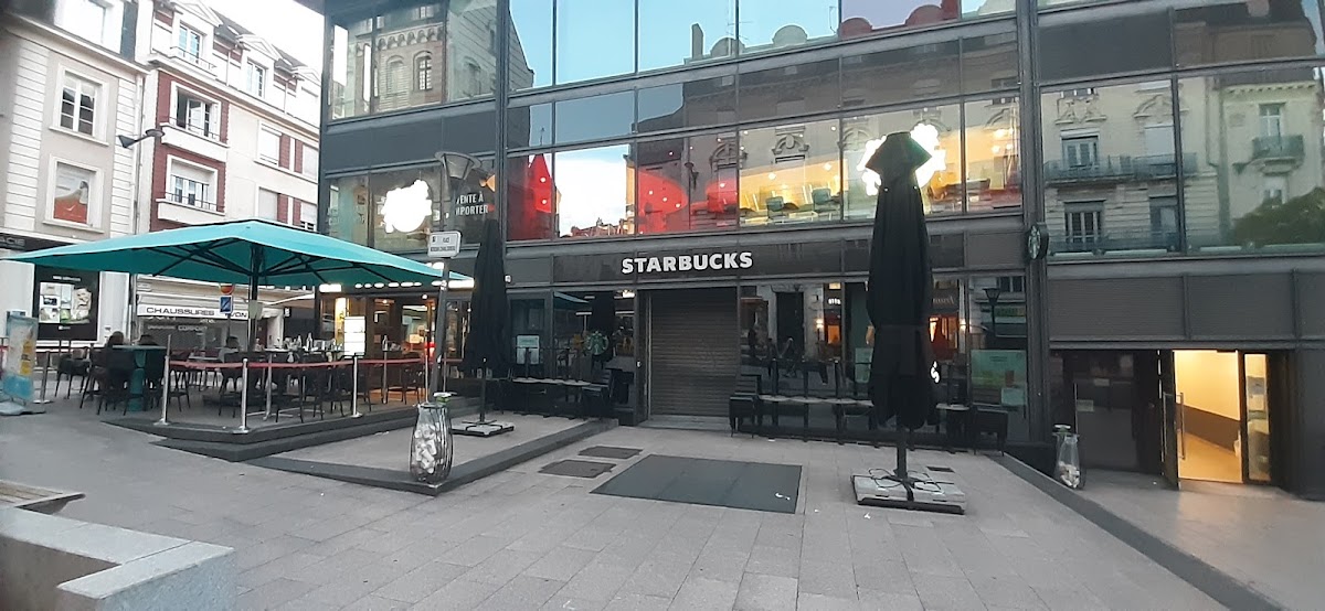 Starbucks Angers Fleur d'Eau - Photo 3