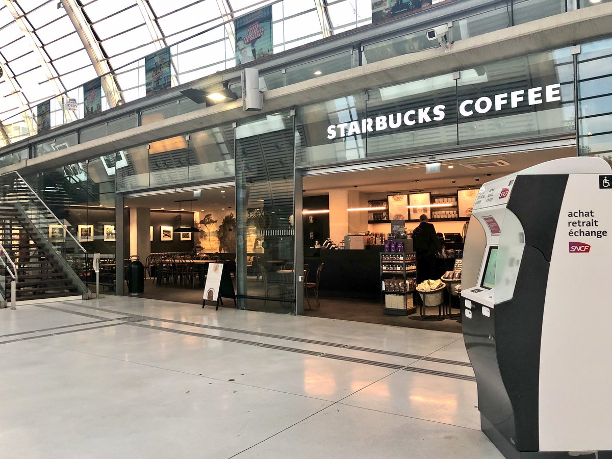 Starbucks Avignon Gare TGV