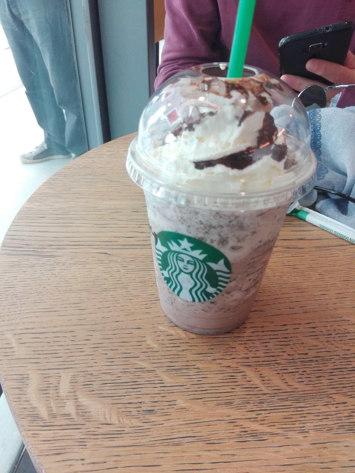 Starbucks Avignon Gare TGV - Photo 4