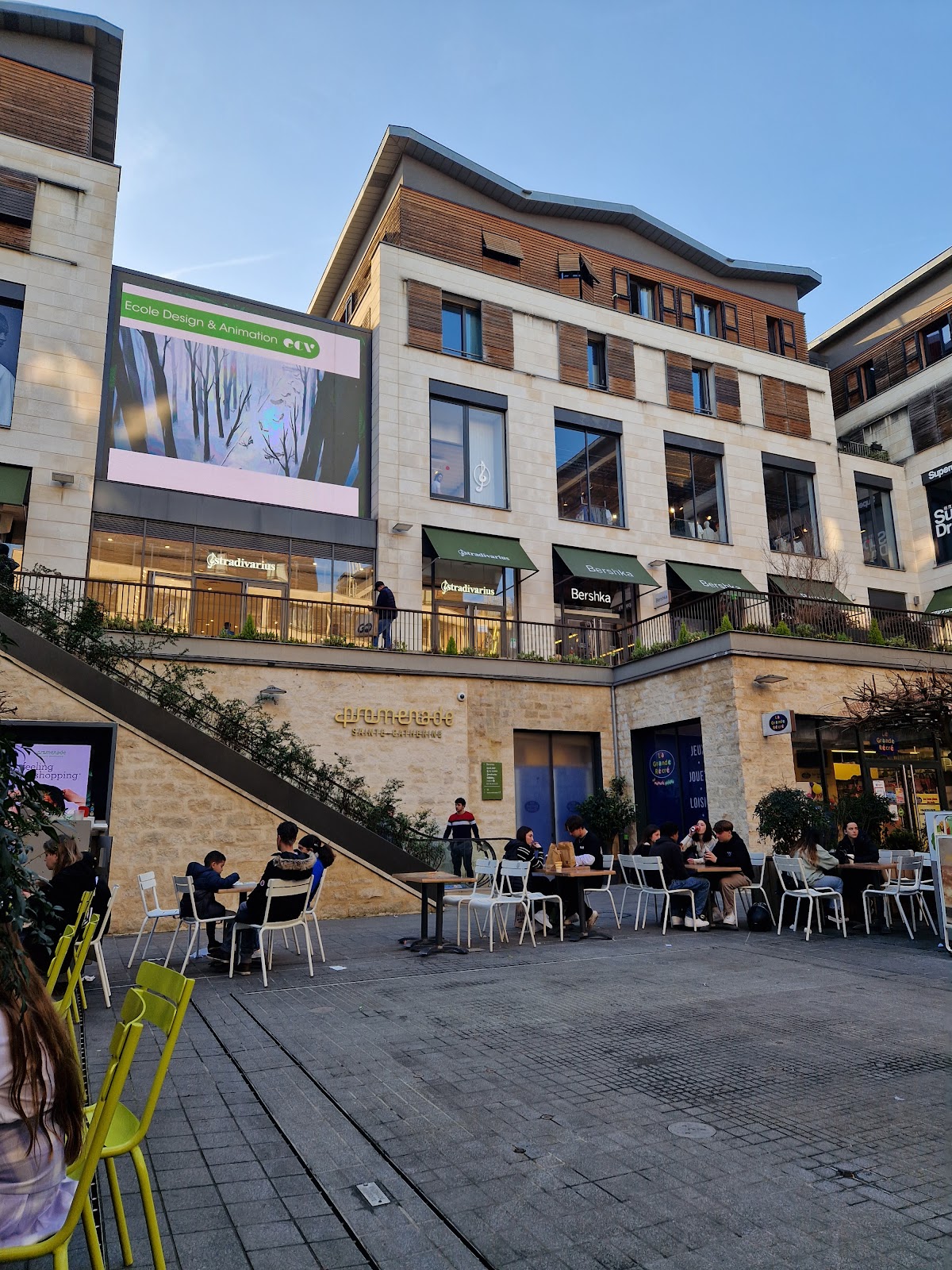 Starbucks Bordeaux Promenade Sainte-Catherine - Photo 4
