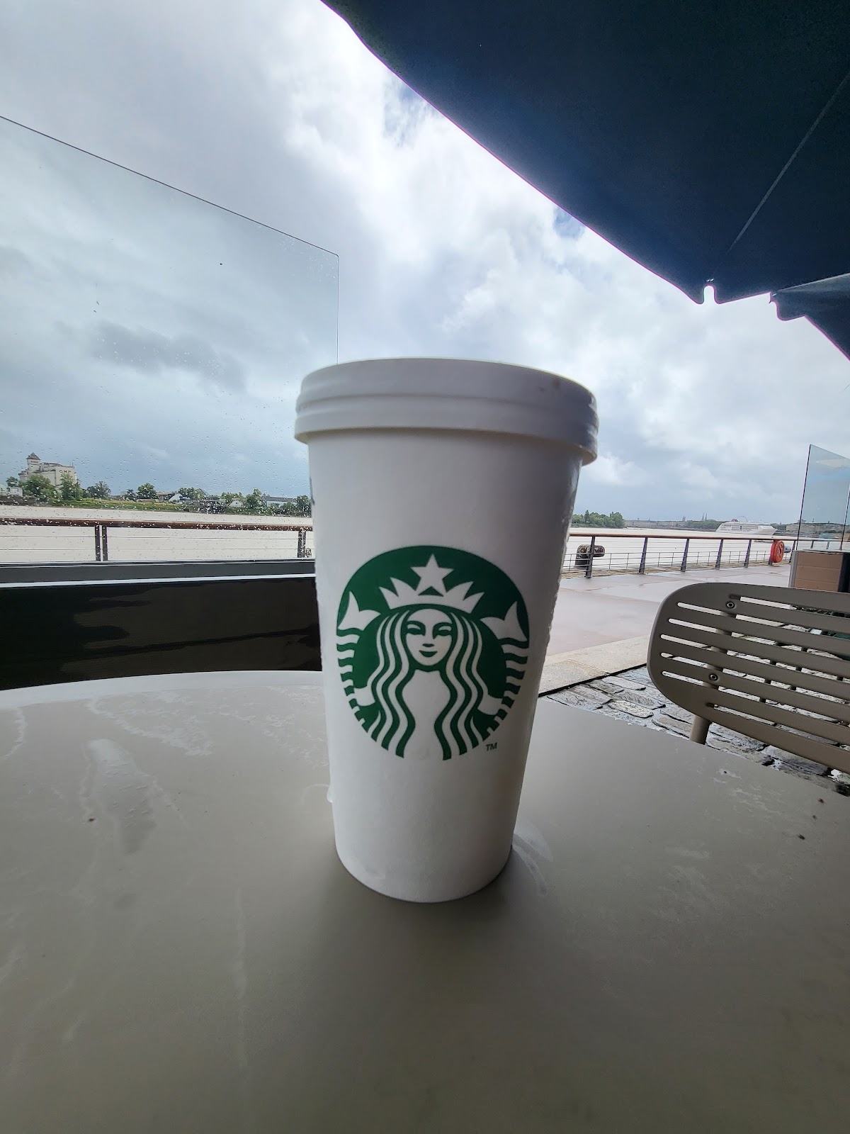 Starbucks Bordeaux Quai des Marques - Photo 4