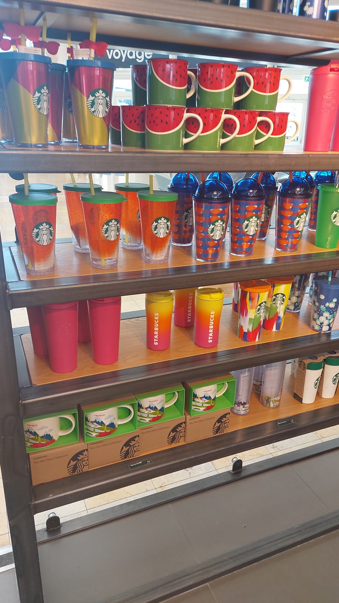 Starbucks Calais Eurotunnel - Photo 5