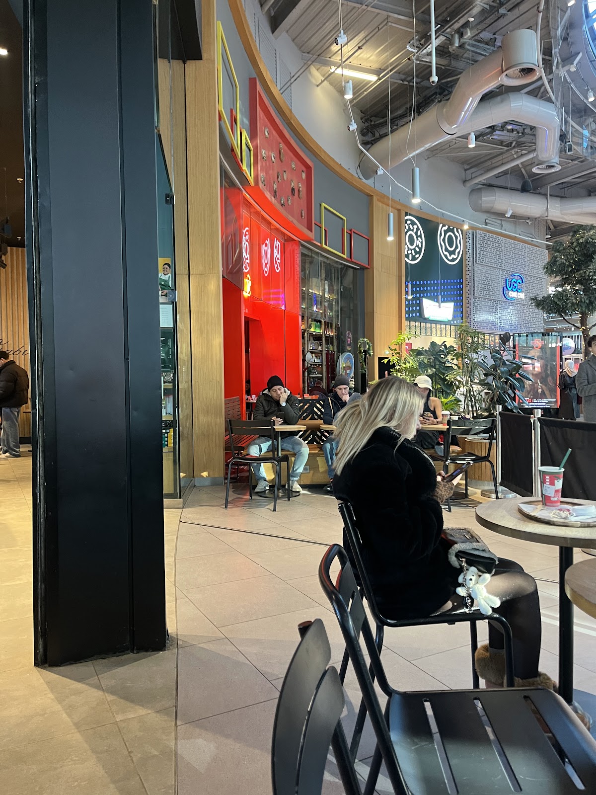 Starbucks Centre Commercial Quatre Temps - Photo 5