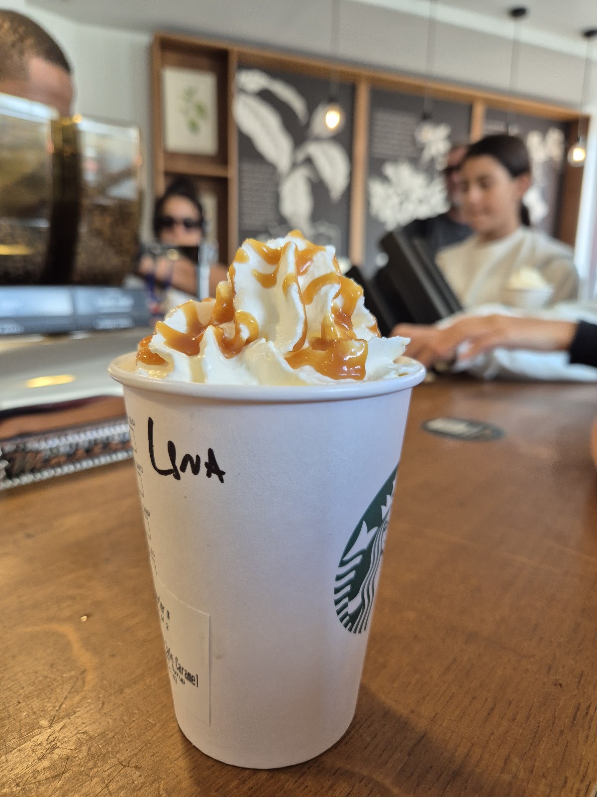 Starbucks Clichy - Photo 2