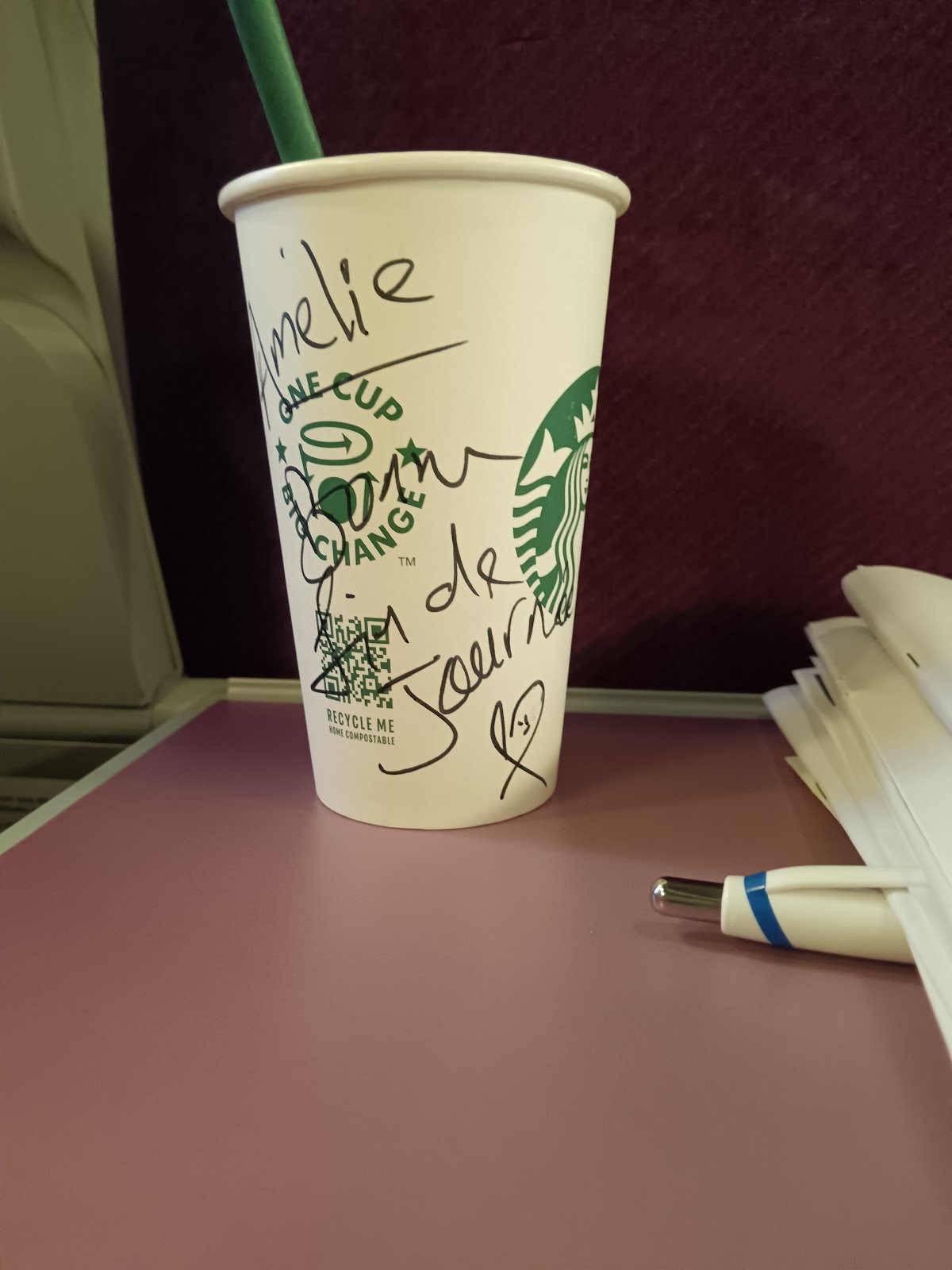 Starbucks Gare de l'Est - Photo 5
