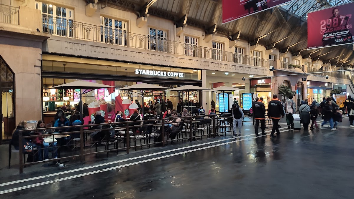 Starbucks Gare de l'Est - Photo 4