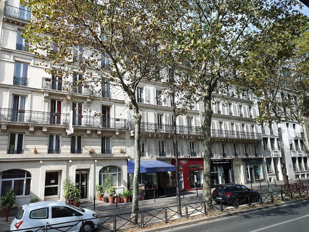 Starbucks Haussmann - Photo 4