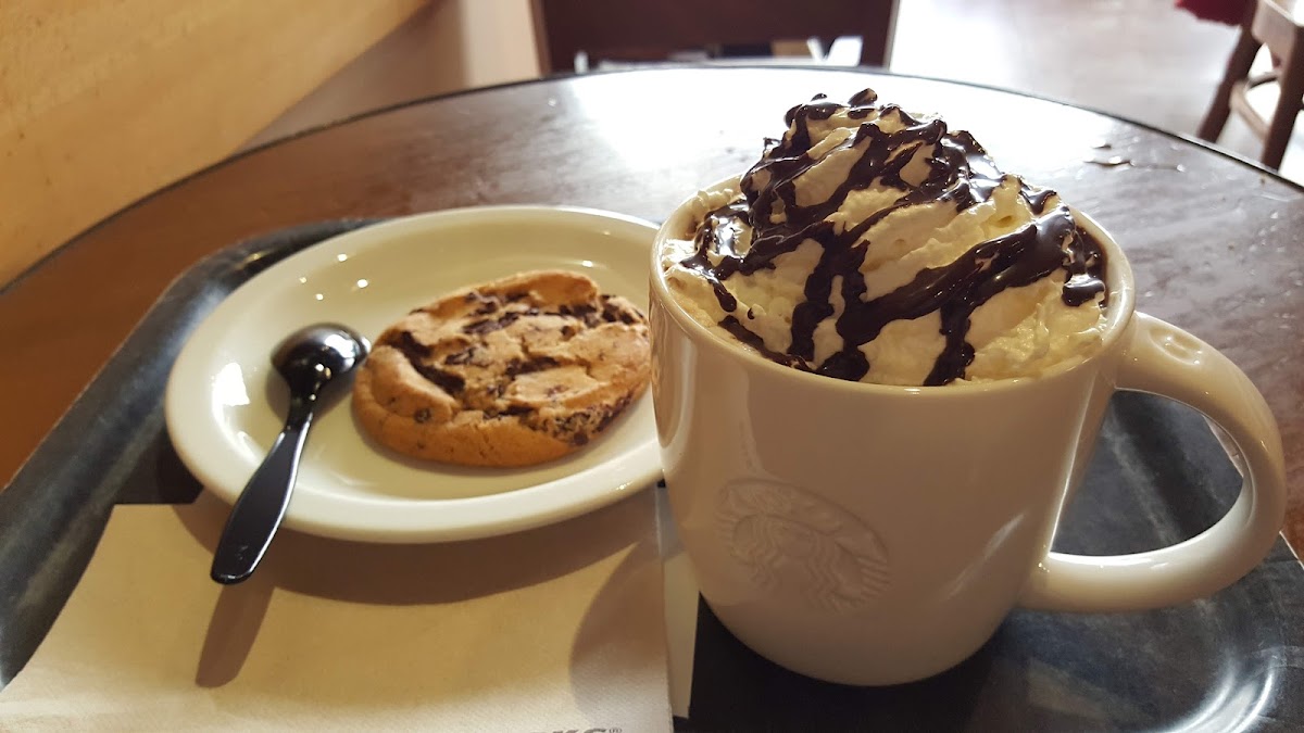 Starbucks Lyon 40 Avenue Henri Barbusse - Photo 2