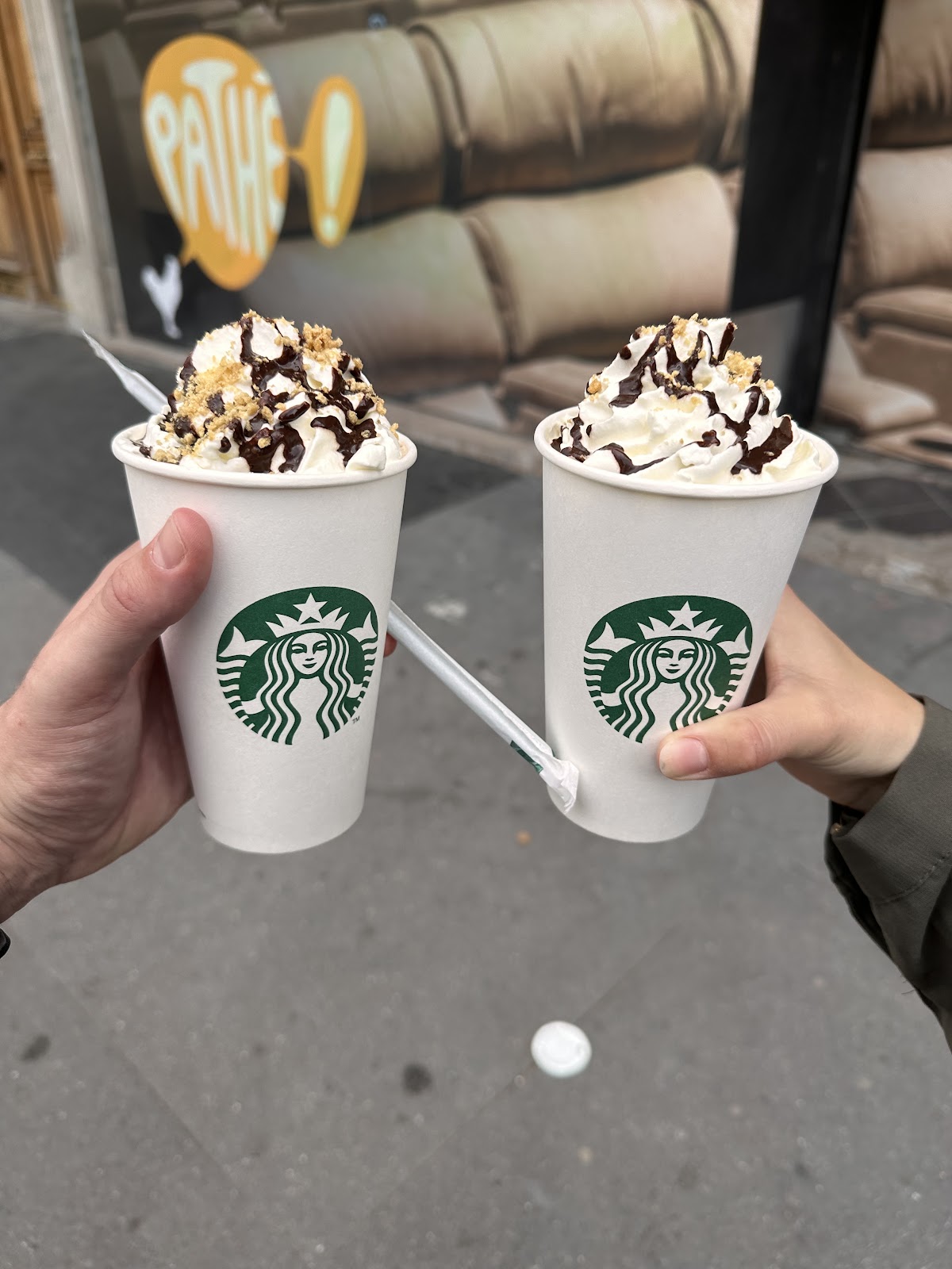 Starbucks Montparnasse - Photo 3