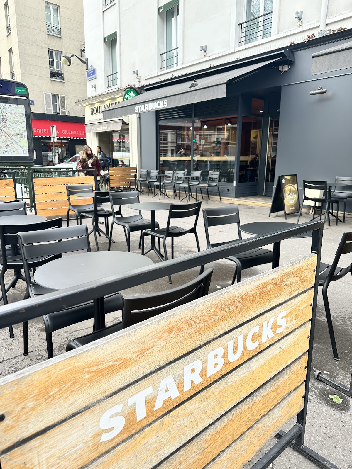 Starbucks Motte-Picquet - Photo 2