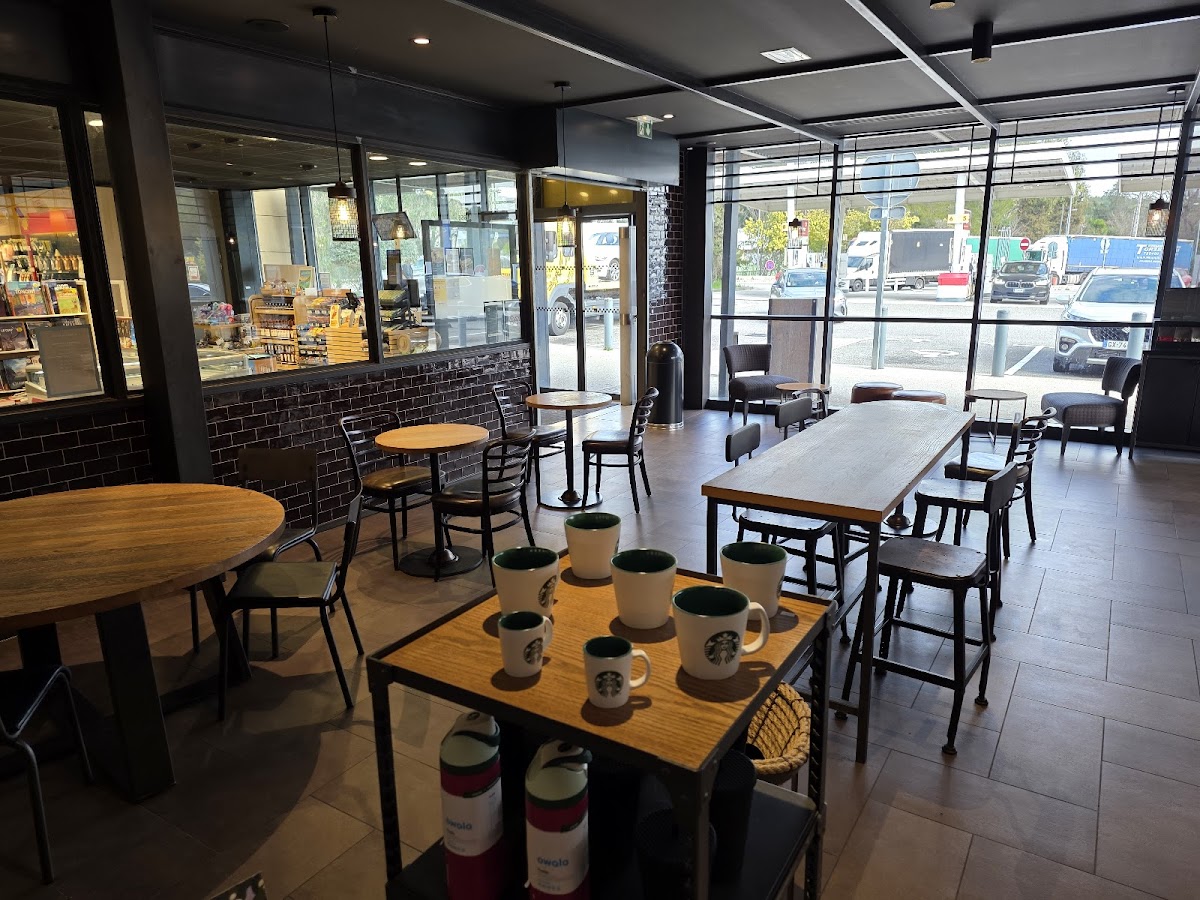Starbucks Mougins Aire de Bréguières - Photo 2