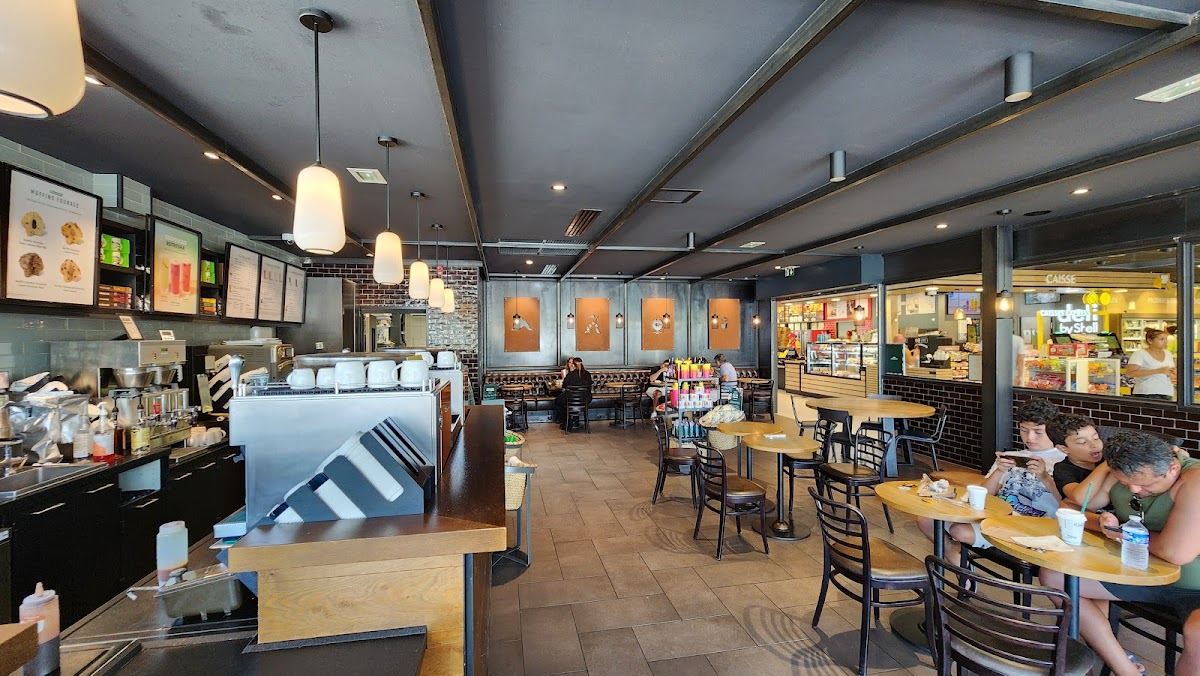 Starbucks Mougins Aire de Bréguières - Photo 4