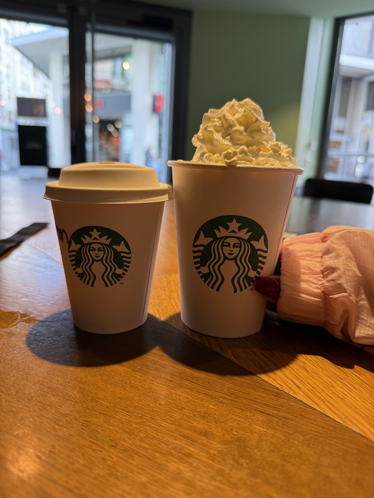 Starbucks Nantes Rue de la Marne - Photo 2