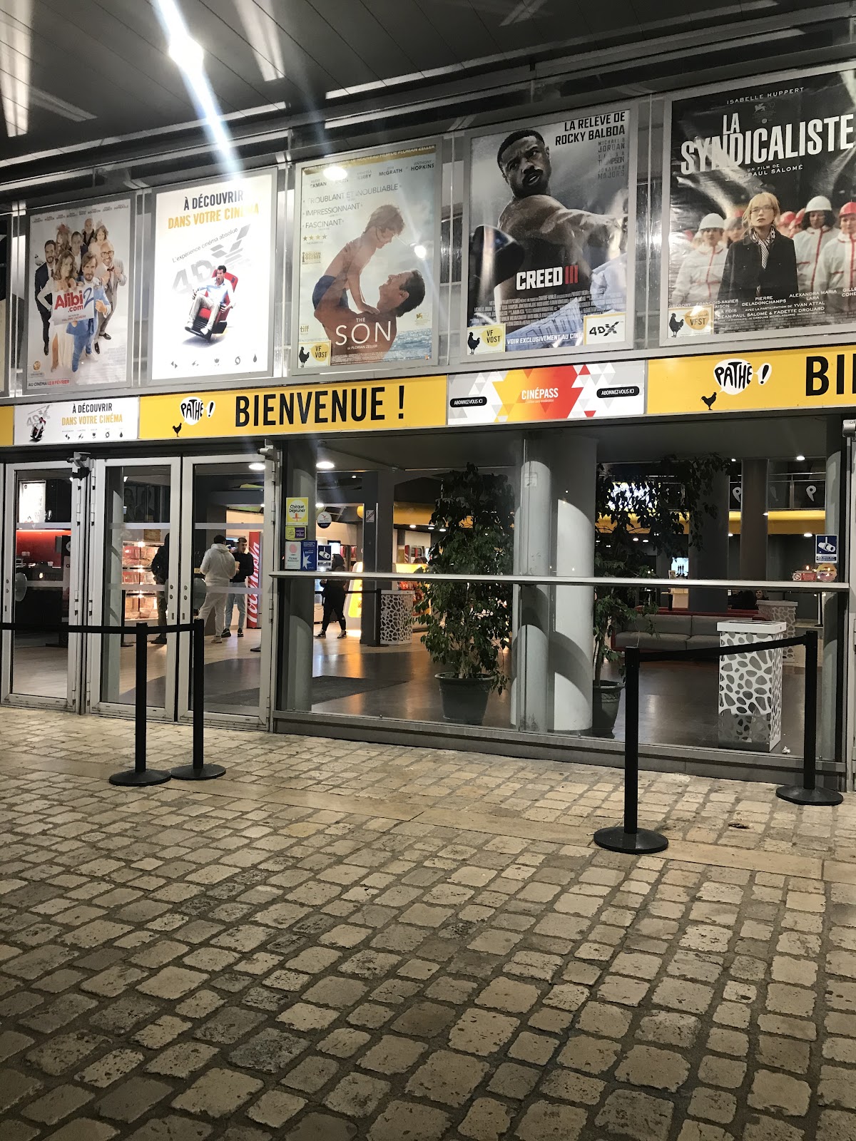 Starbucks Orléans Pathé - Photo 5