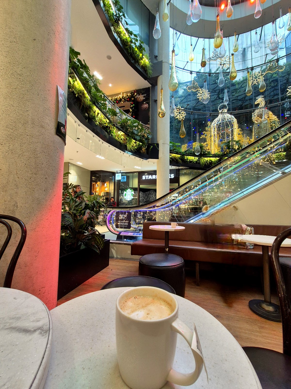 Starbucks Passage du Havre - Photo 2