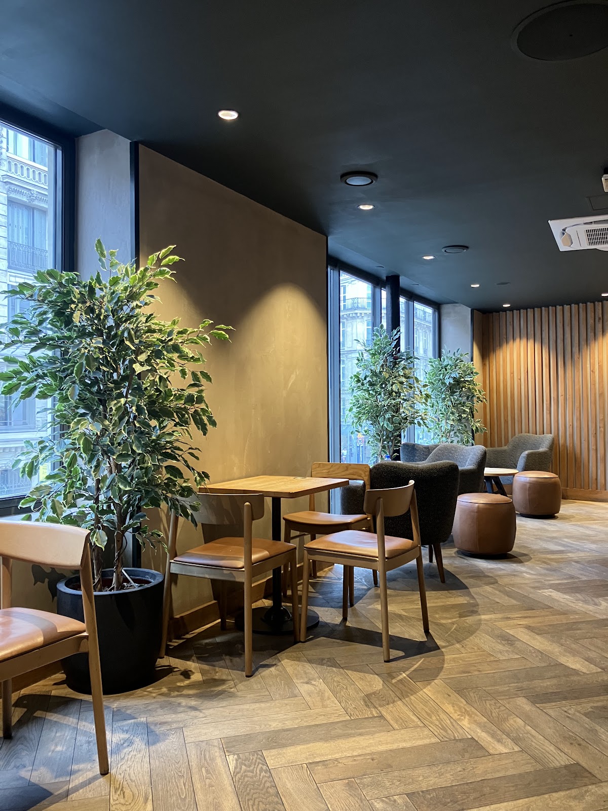 Starbucks Pépinière - Photo 3