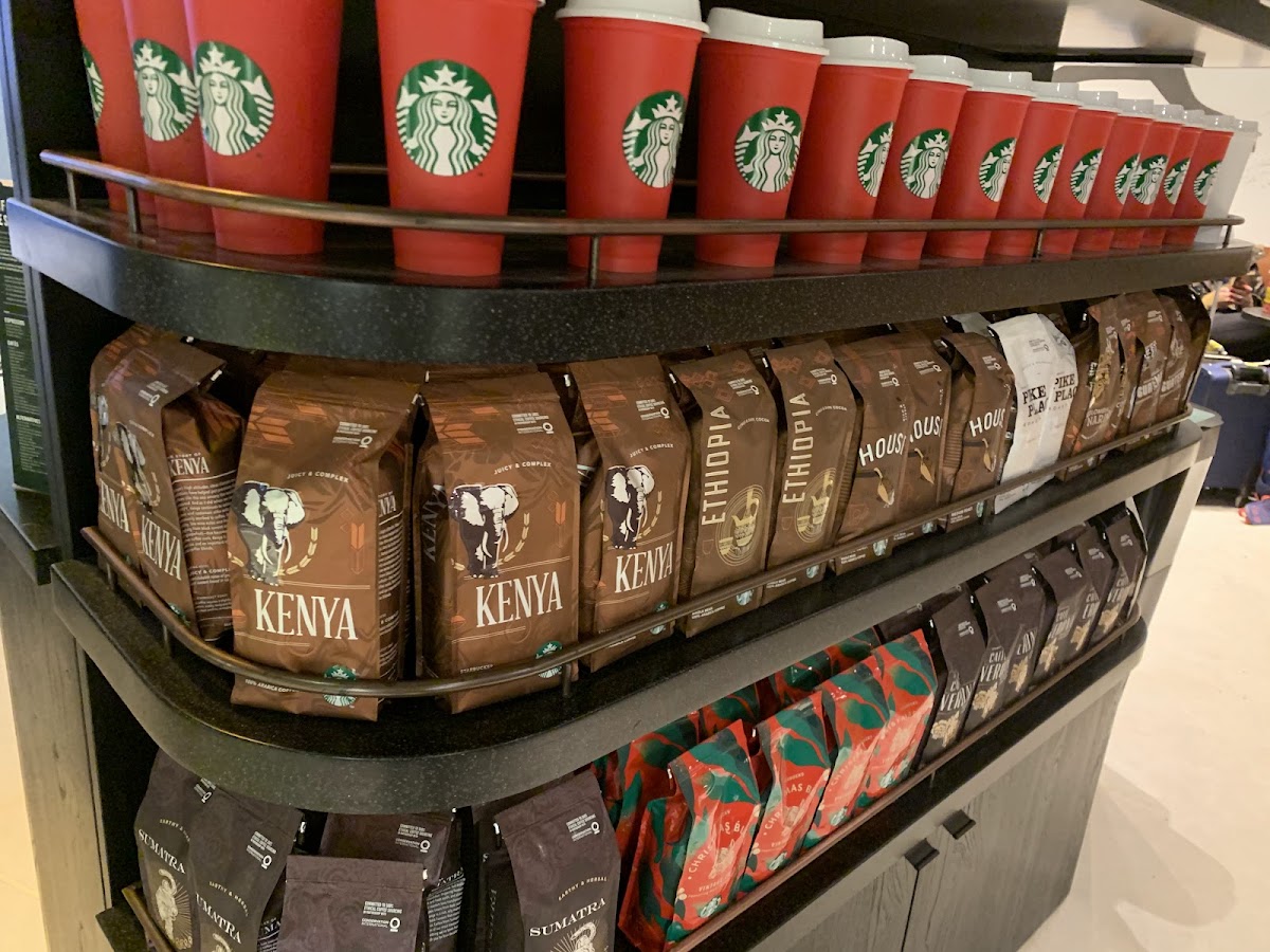 Starbucks Porte Maillot - Photo 3