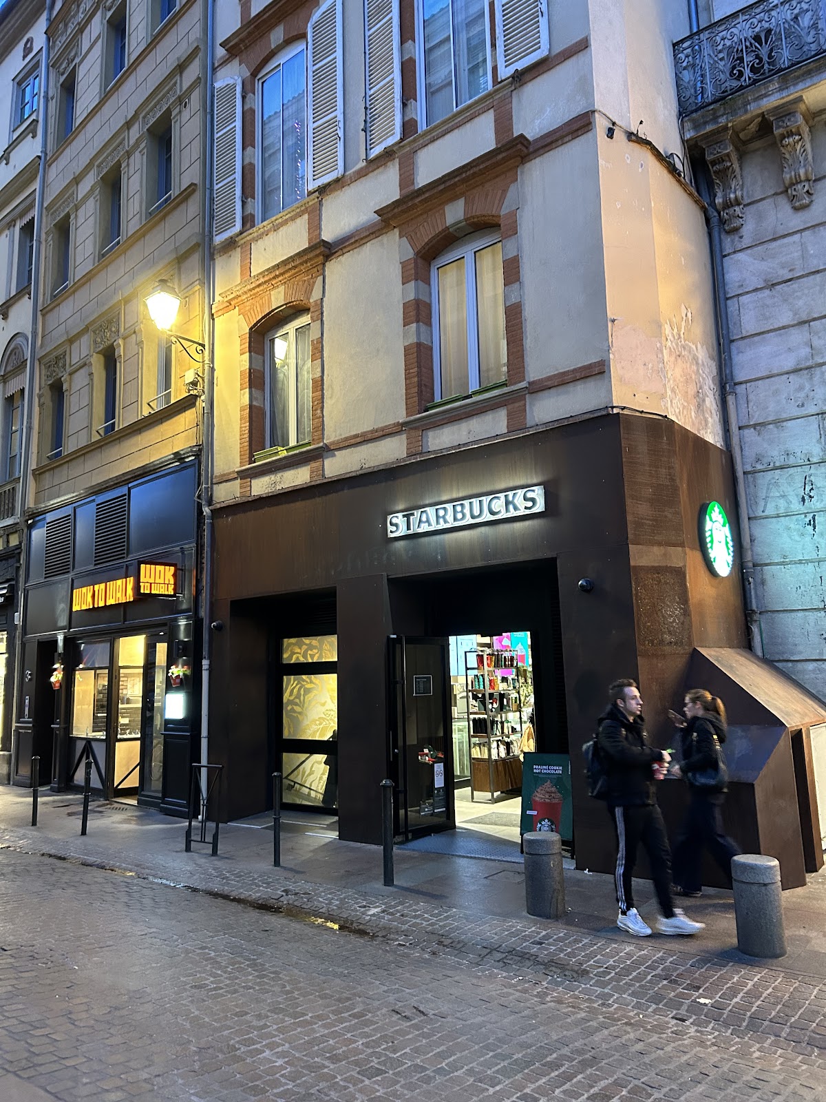 Starbucks Toulouse Esquirol - Photo 5