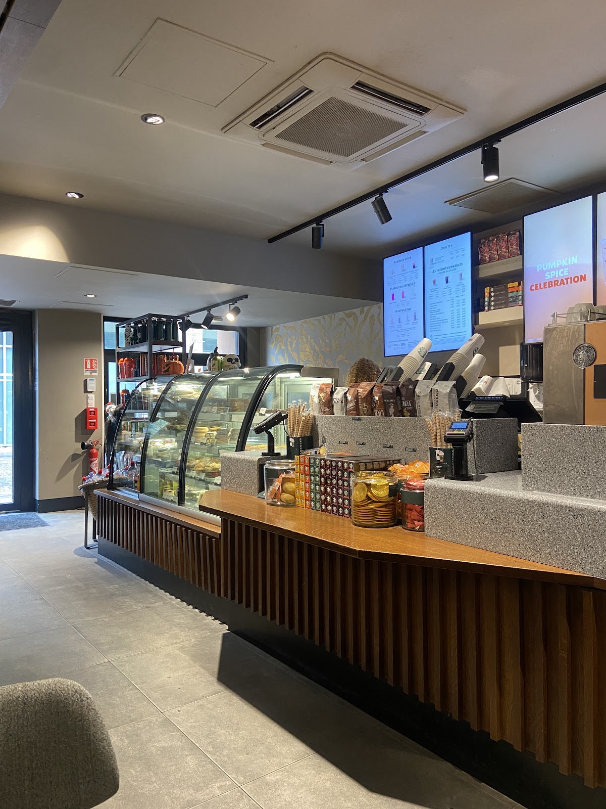 Starbucks Toulouse Esquirol - Photo 4