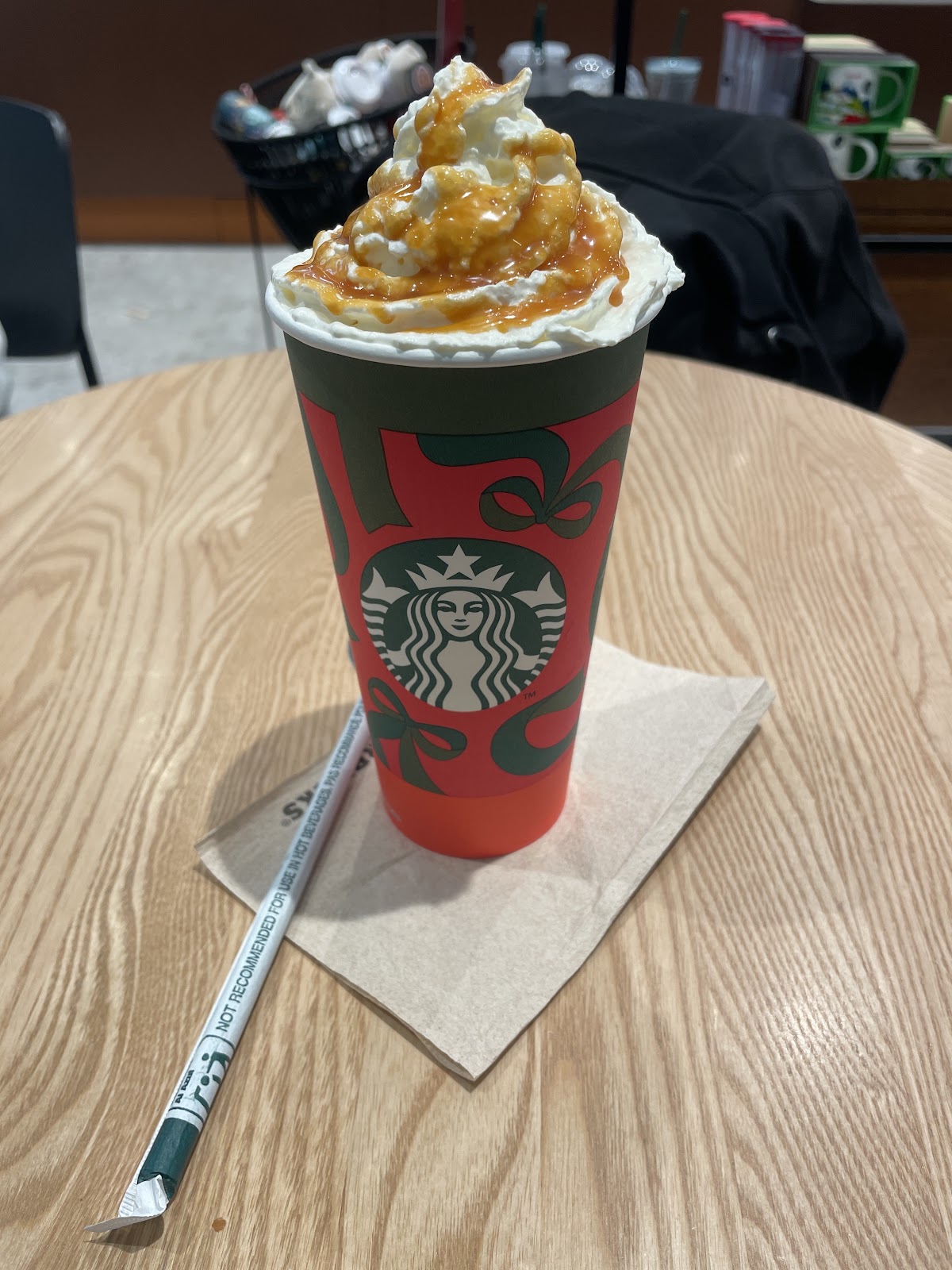Starbucks Vélizy-Villacoublay - Photo 2