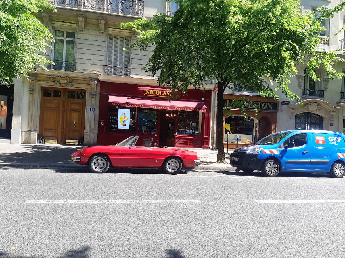 Starbucks Victor Hugo