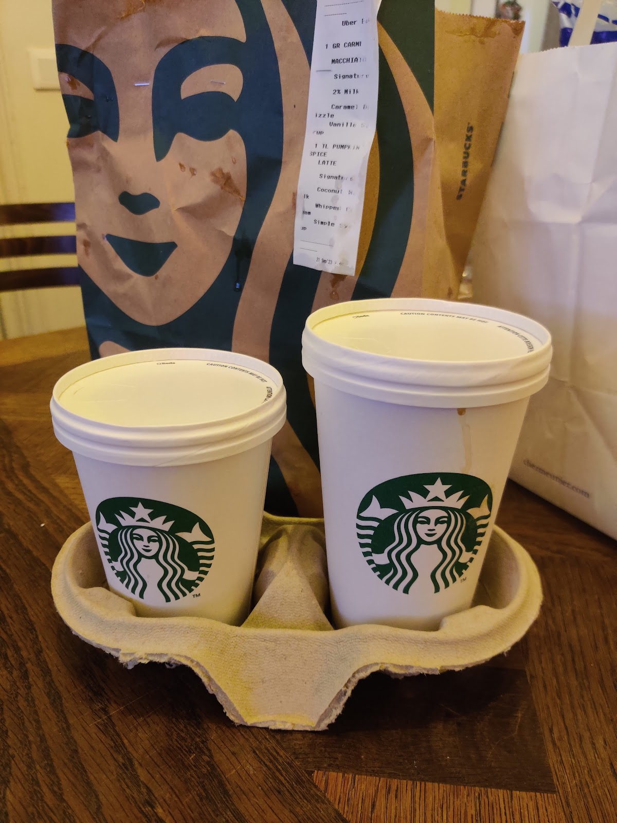 Starbucks Victor Hugo - Photo 3