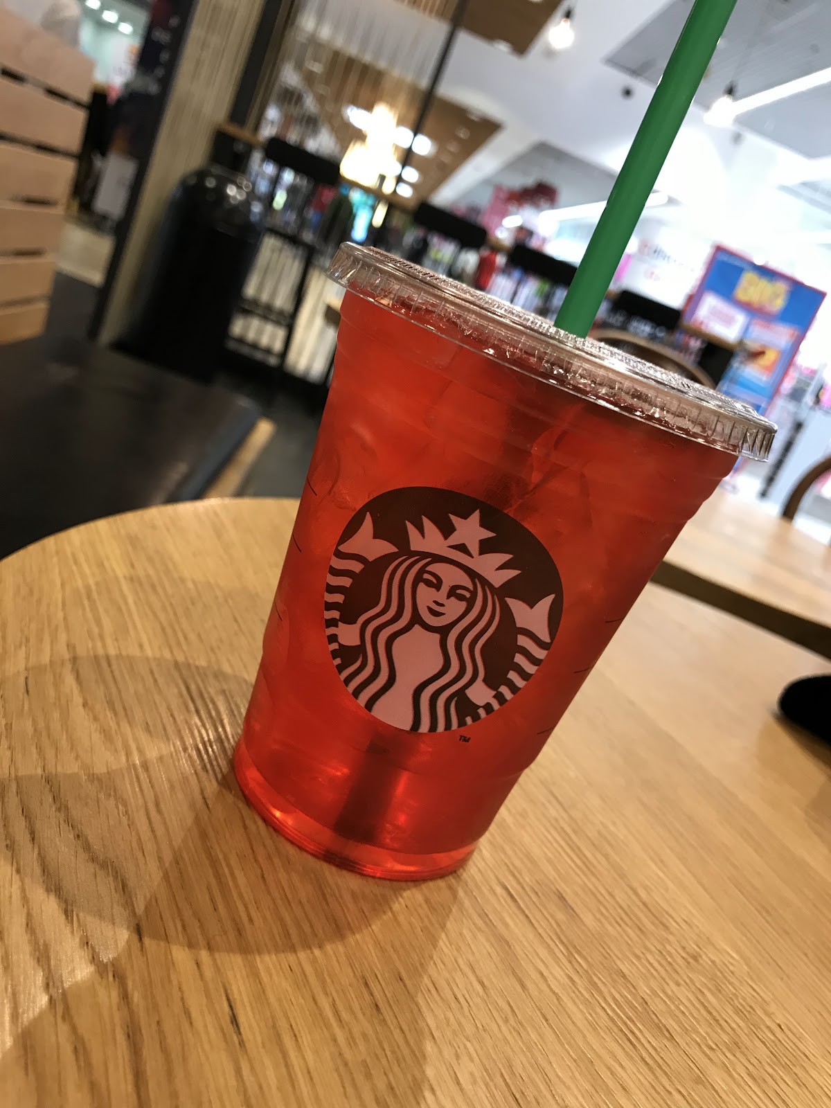 Starbucks Villefranche-sur-Saône - Photo 5