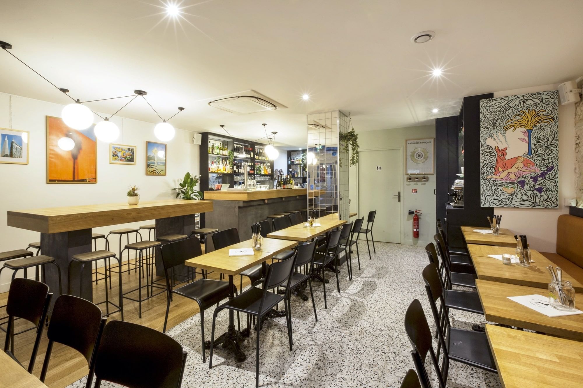 Station W, Barbiche - Photo 2