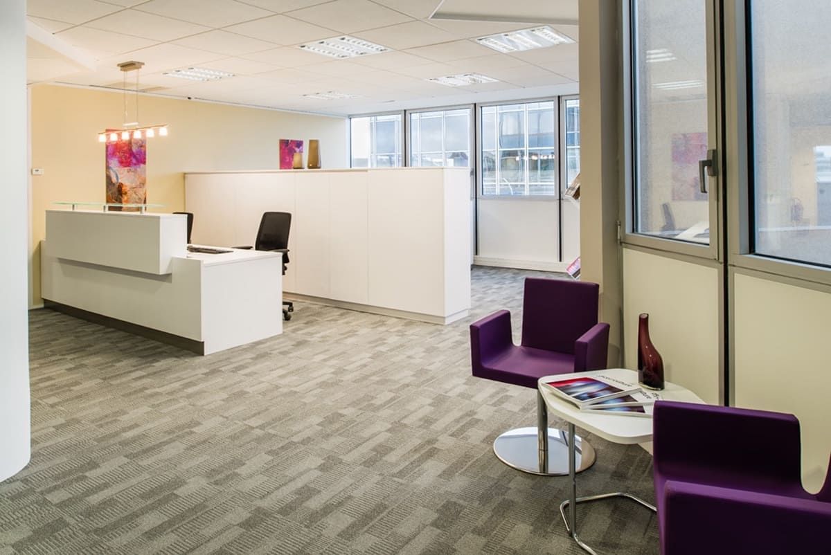 Stop & Work Massy - Photo 3