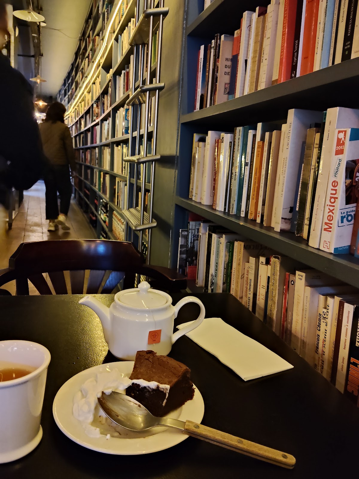 Used book Café - Photo 4