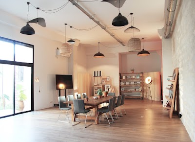 The Island - Coworking, Bureaux, Salles & Jardins