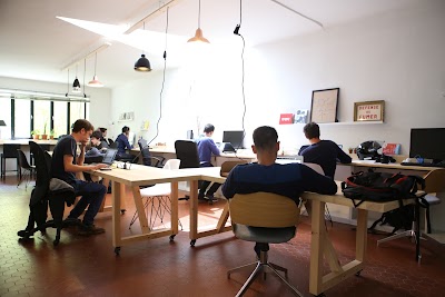 Yelloworking - Coworking (centre ville)